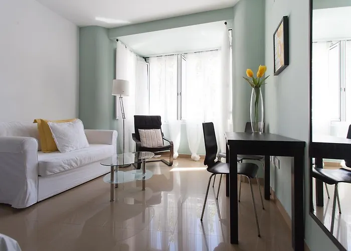Apartamentos Edificio Constitucion